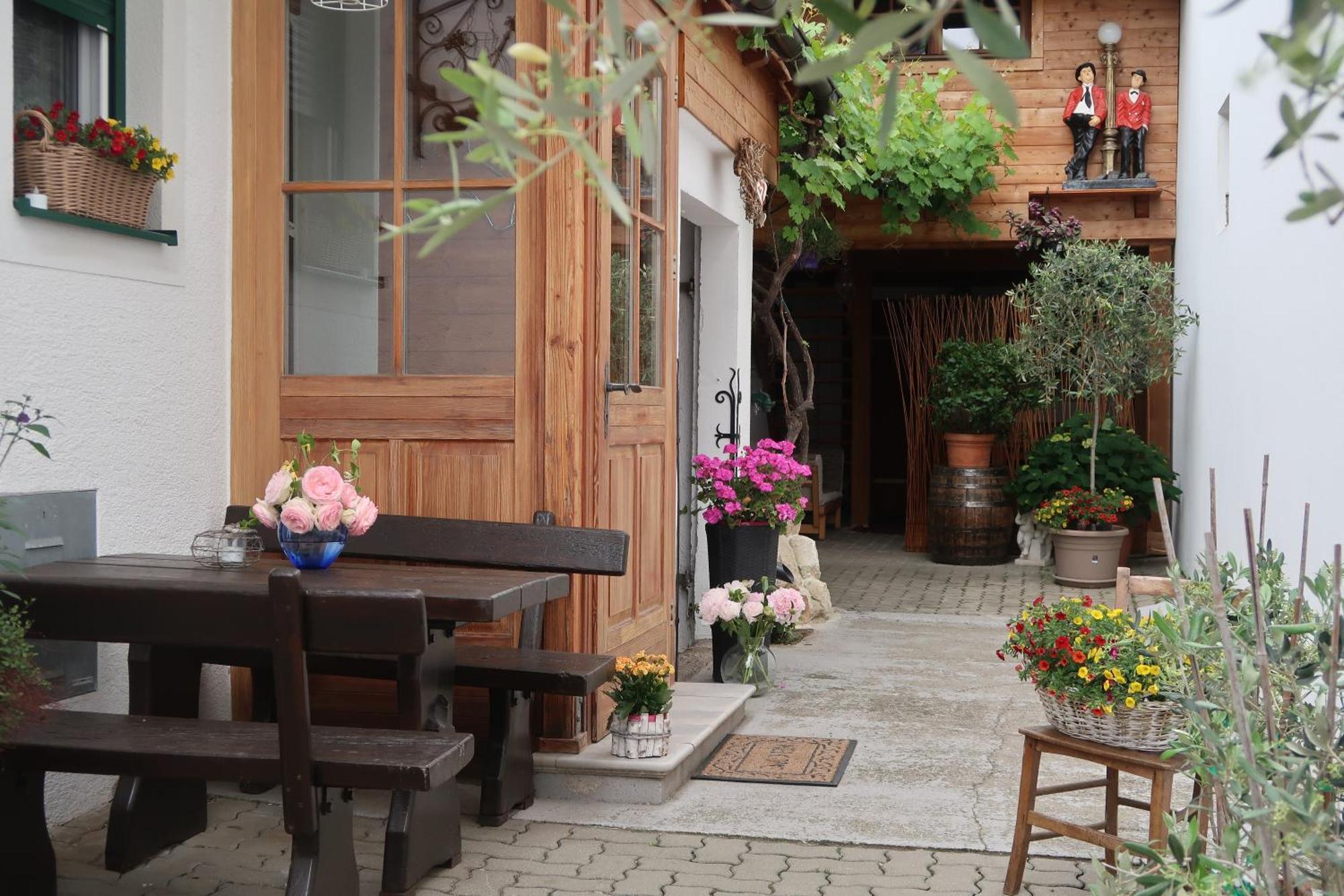 Appartamento Casa Zara Mörbisch am See Esterno foto