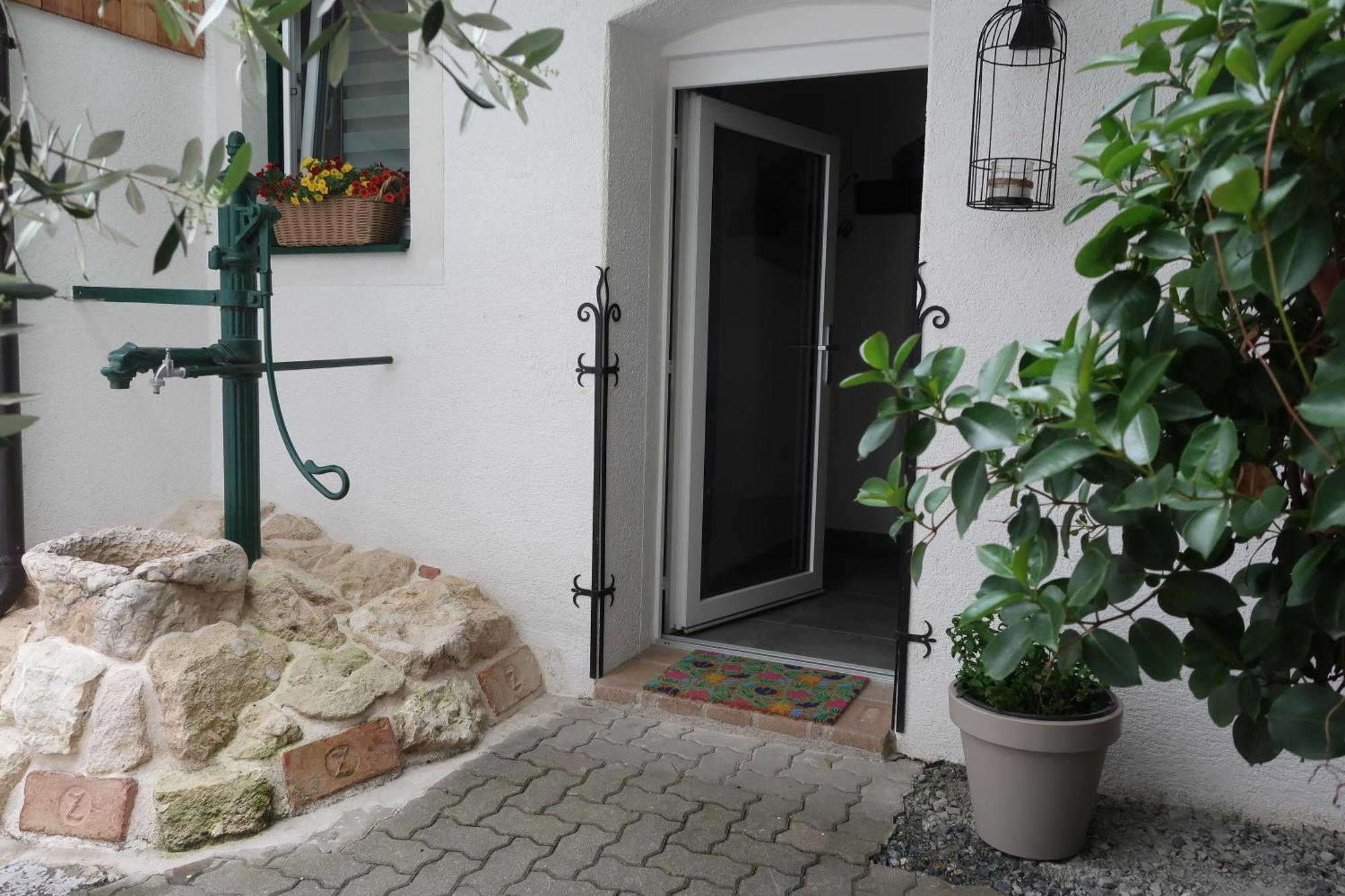 Appartamento Casa Zara Mörbisch am See Esterno foto